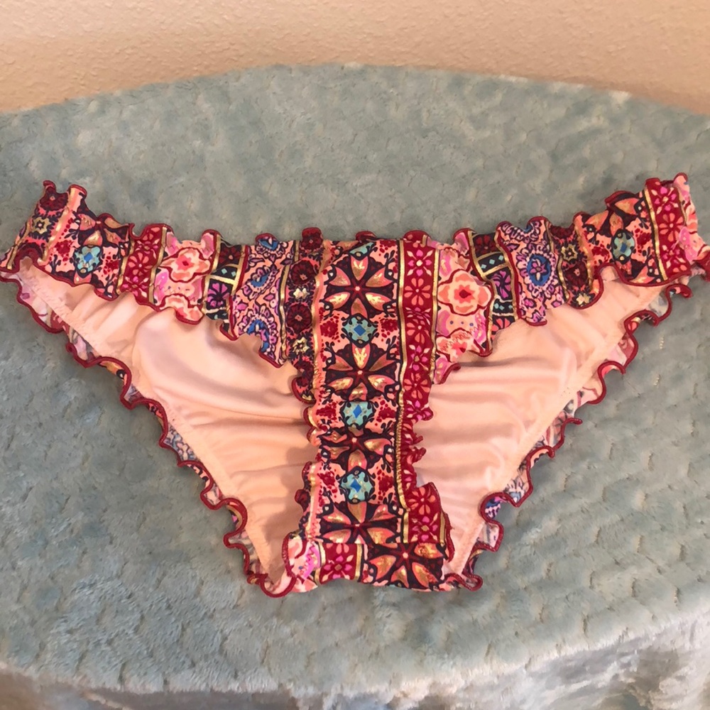 Shade & shore scrunch bikini bottoms